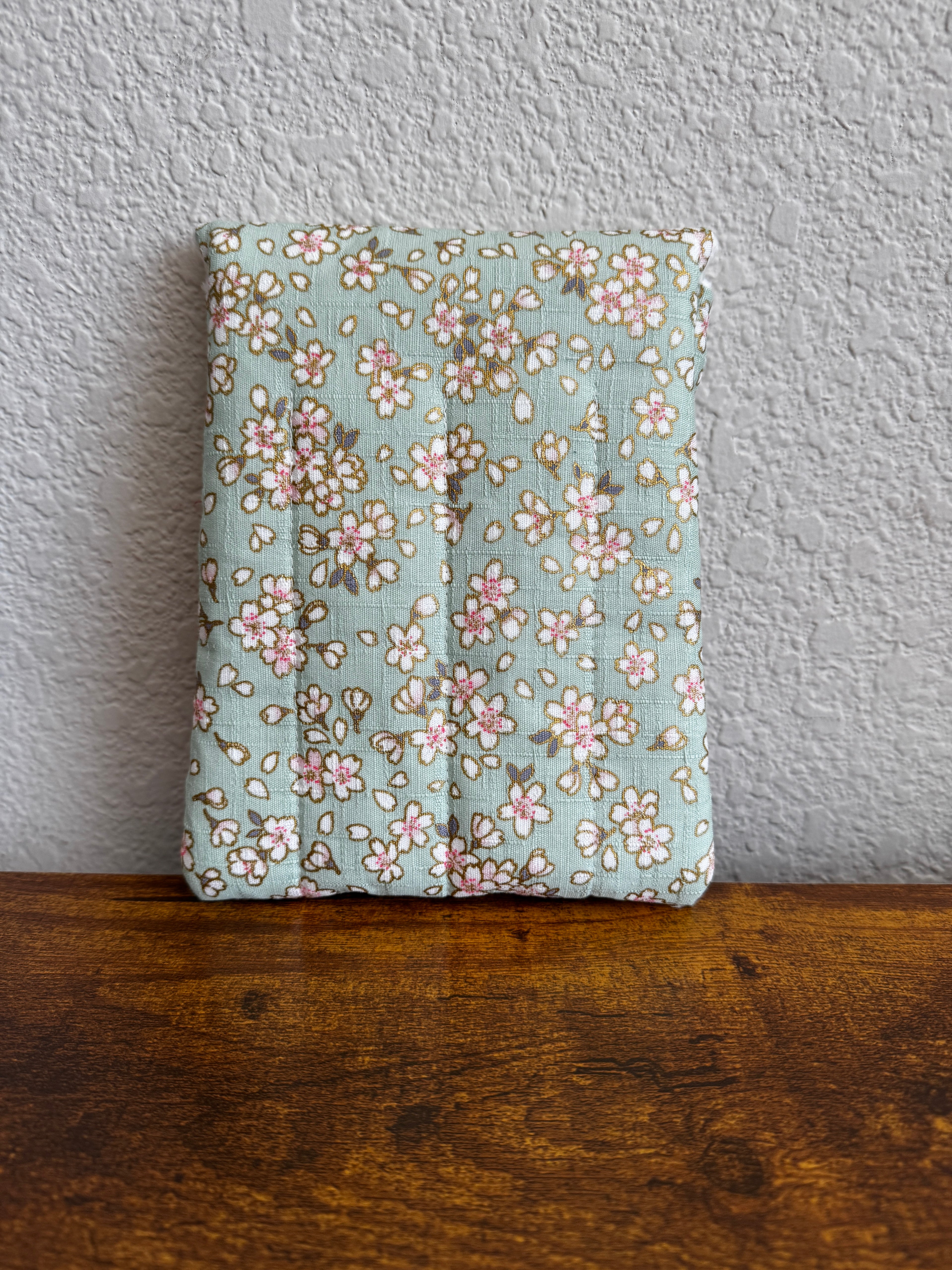 🌸Sakura Morning : Japanese Cotton, mint and pink  Floral, Pen Case