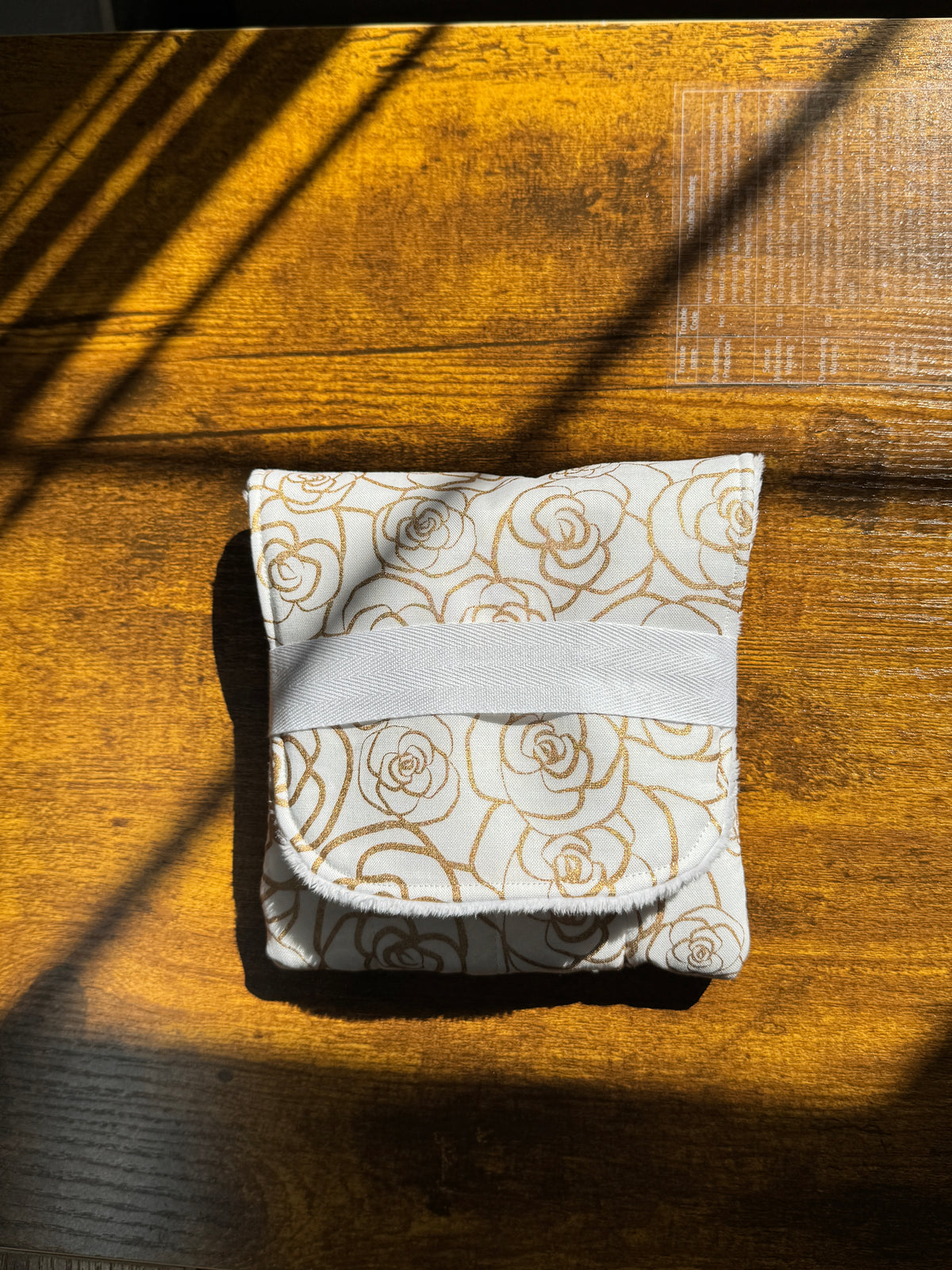 The Mini- Ivory Rose Garden, Handmade mini fountain pen pouch