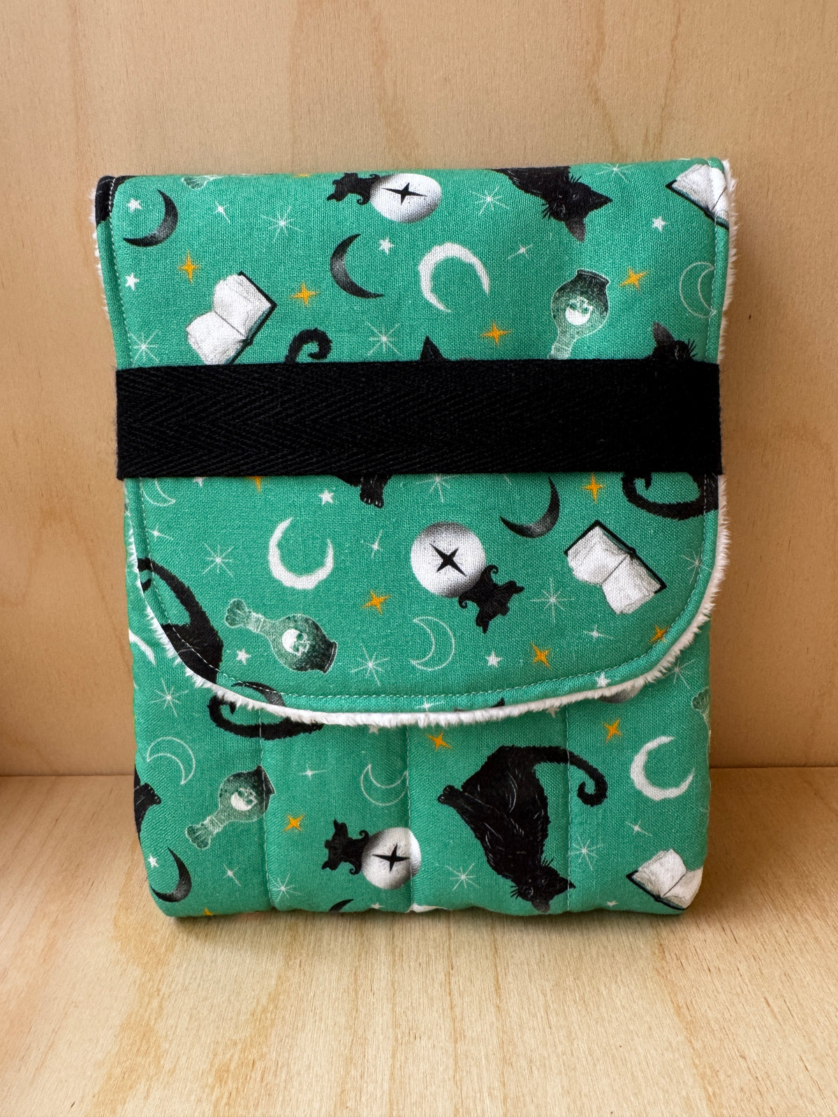 The Midnight Familiar Handmade Fountain Pen Pouch/Case