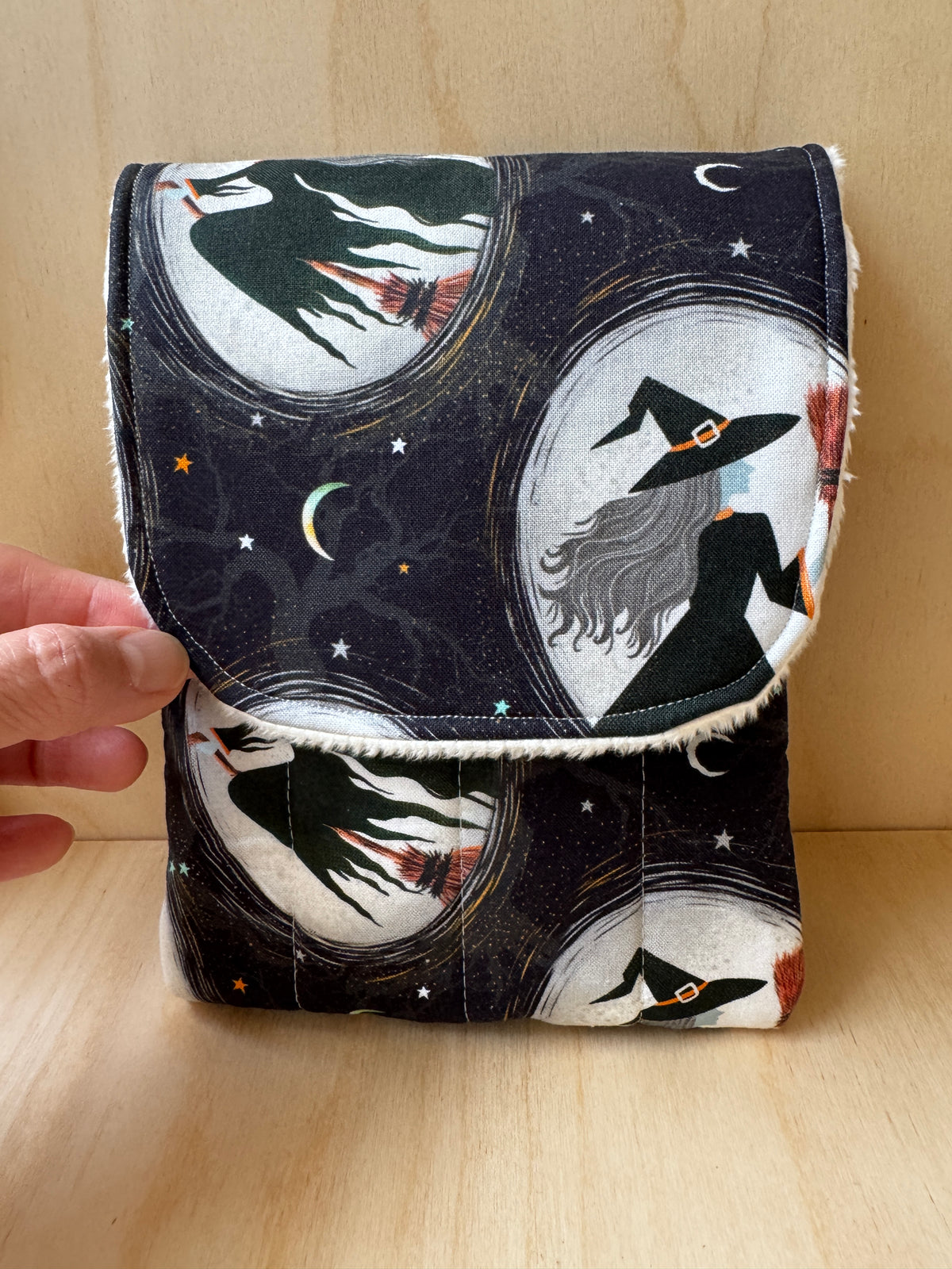 The Witching Moon Handmade fountain pen case